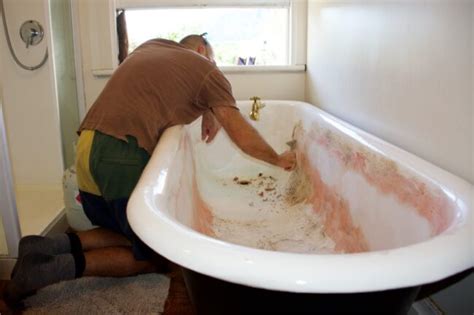 How To Refinish A Bathtub Pro Advice For Diyers Bob Vila