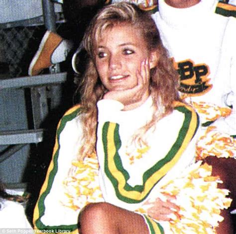 22 Pictures Of Young Cameron Diaz Viraluck