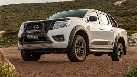 2018 Nissan Navara St Black Edition Driving Margaret River Photos