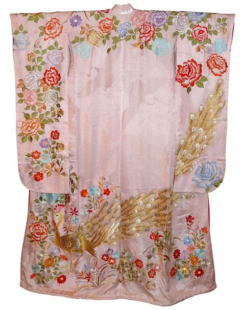 Japanese Traditional Silk Kimono With Lining 1950s Finely Embroidered