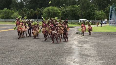 The Traditional Welcome Dance Of Manus Tribe Papua New Guinea Youtube