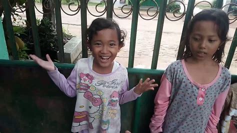 Teman dan sekolah adalah dua hal yang mendominasi keseharian mereka. Anak kecil masih SD kelas 1 bisa TERBANG dan HAFAL AL QUR'AN - YouTube