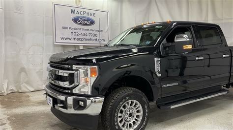 Black 2022 Ford Super Duty F 250 Srw Xlt Review Macphee Ford Youtube