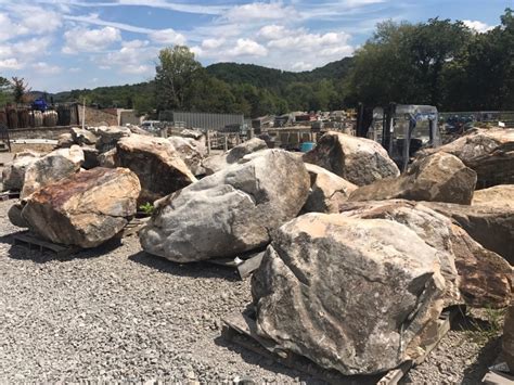 Fieldstone Boulder Overview J And R Garden Stone And Rental Inc