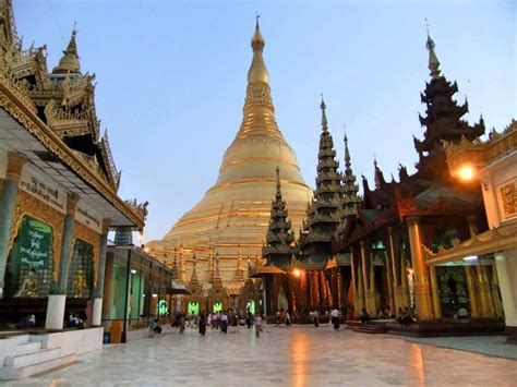 For faster navigation, this iframe is preloading the wikiwand page for yangon. La Shwedagon Pagoda di Yangon, il gioiello buddhista del ...