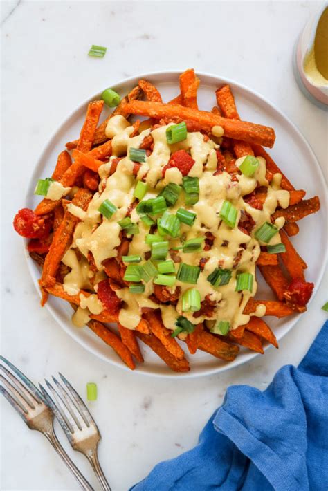 Can i make sweet potato fries aioli whole30/paleo? Vegan Chili Cheese Sweet Potato Fries Recipe ️🌱| Plant Perks