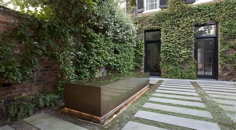 Three Courtyards Old And New By Gregg Bleam Landscape Architect