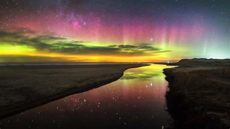 Northern Lights Aurora Borealis River Scenery 4k 6
