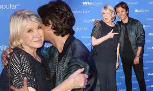 Martha Stewart And Jonathan Cheban Kiss On Mailonline Yacht At Cannes