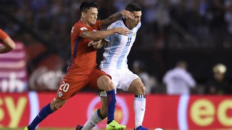 Chile vs bolivia, se enfrentan este martes 08 de junio por la jornada 08 de las eliminatorias qatar 2022 en el estadio san carlos de apoquindo a las 20:30pm hora de colombia. Bolivia vs Venezuela abren la séptima fecha de las ...