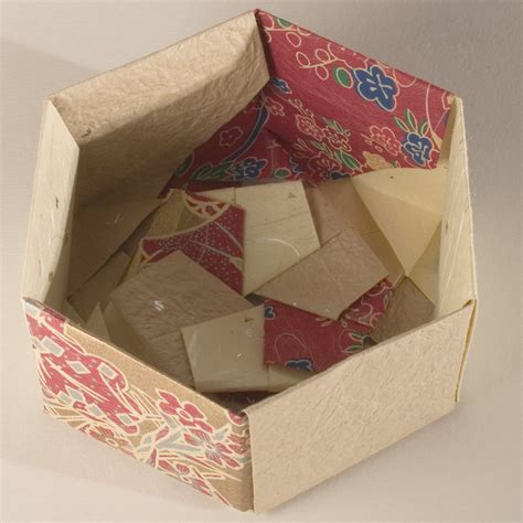 Handmade origami gift box with lid and topper pack of 6 amazon co. Base of Decorative Hexagonal Origami Gift Box (with Lid re ...