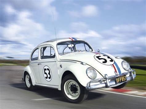 Herbie El auto más famoso del cine Carburando