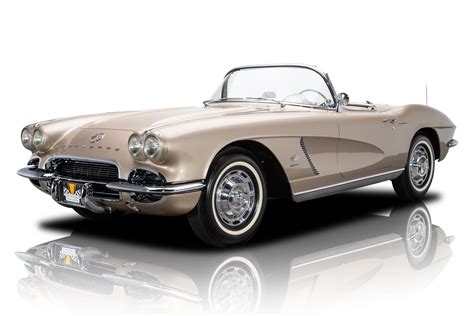 Fawn Beige 1962 Chevrolet Corvette