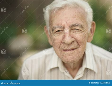 Viejo Hombre Foto De Archivo Imagen De Envejecido Hermoso 28348152