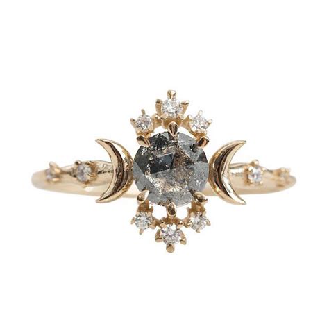 The 29 Most Unique Gothic Engagement Rings Of 2022