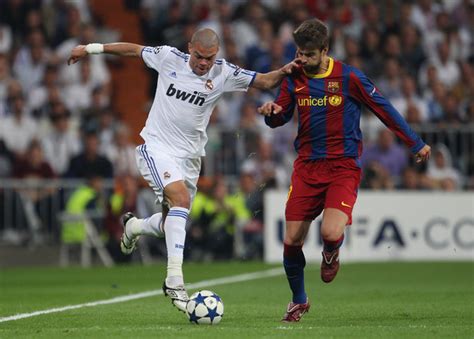Naby keita starting in place of thiago jürgen klopp vs zinedine zidane: Real Madrid v Barcelona - UEFA Champions League Semi Final - Zimbio