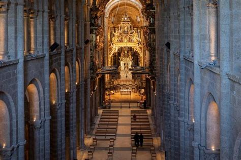 Qué Ver Y Aprender En La Catedral De Santiago De Compostela Guía