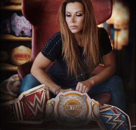 Mickie James Is A Legend In Her Own Right Wrestling Superstars Mickie James Mickies