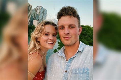 Ava Phillippe Shares Rare Photo With Her Boyfriend