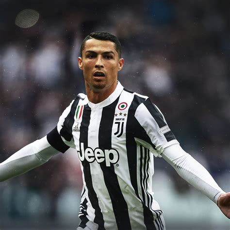 Cristiano ronaldo wallpapers iphone 2019. 29 Cristiano Ronaldo Juventus Wallpapers | WallpaperCarax