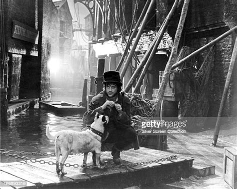 english actor oliver reed as bill sikes in oliver directed by nachrichtenfoto getty images