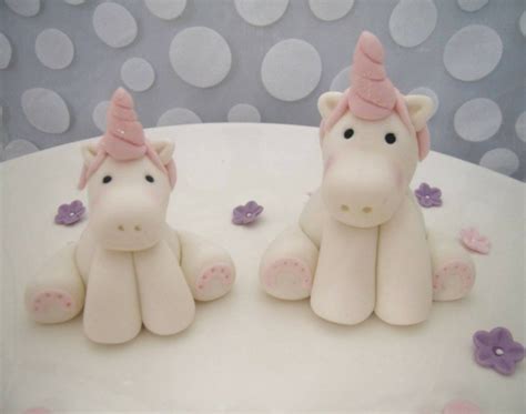 Maybe you would like to learn more about one of these? Fondant selber machen - 132 Ideen und Tipps