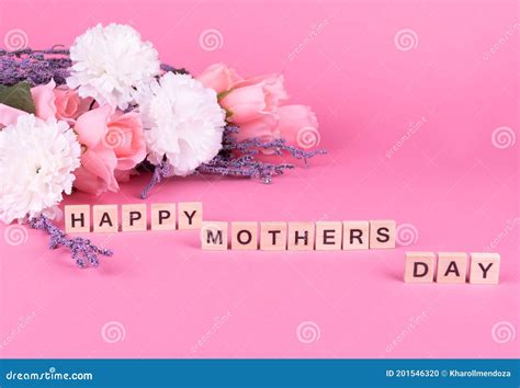 Mothers Day Message And Beautiful Pink Roses Mother S And Women S Day