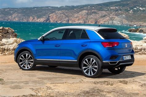 Rozzo ) is a village in istria, north west croatia, with a population of only 180 people. Volkswagen T-Roc afmetingen 2021 - Autotijd.be