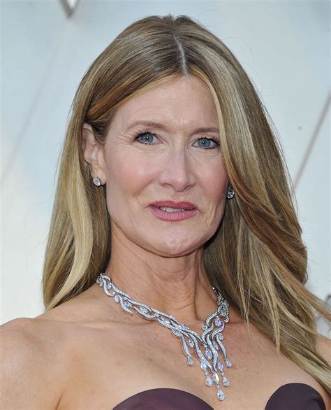 Other early signs of pregnancy. LAURA DERN at Oscars 2019 in Los Angeles 02/24/2019 - HawtCelebs