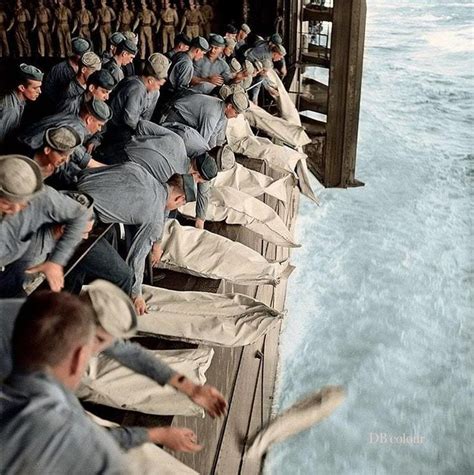 Chilling Photos From History Explained With Images Uss Intrepid