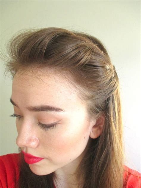 5 cute and easy bobby pin hairstyles using fewer than 5 bobby pins bobby pin hairstyles