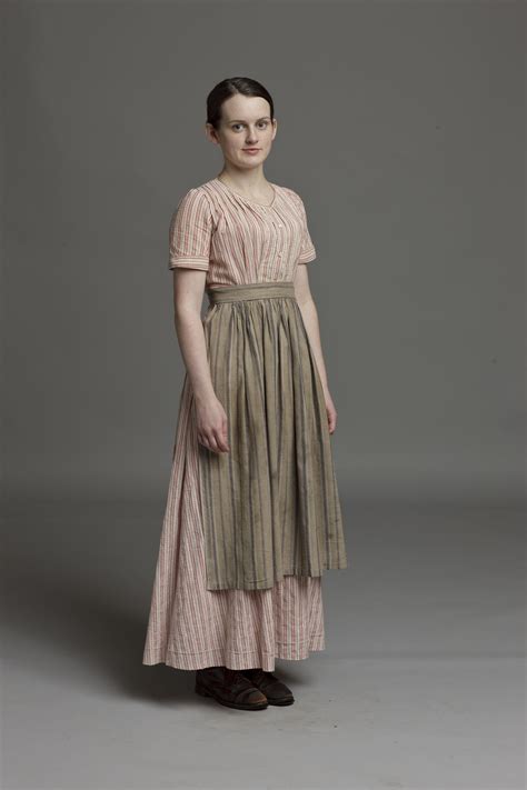 Scullery Maid Daisy Downton Abbey Edwardian Fashion Downton Abbey