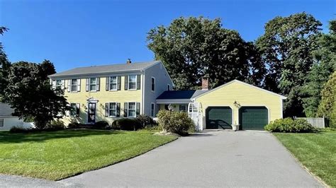 7 Tobin Ln Bristol Ri 02809 Trulia