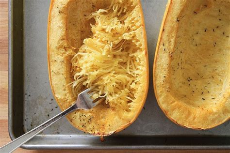 Learn How To Roast Spaghetti Squash 2 Different Ways Easy Recipe And