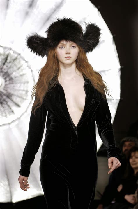 Lily luahana cole (born may 19, 1988) is an english model and actress. Ultimate Fashion Uncensored: Lily Cole, early work on ...