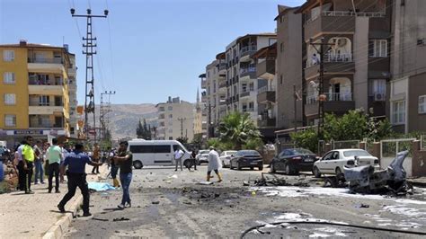 Car Bomb Blast Kills Three In Turkeys Reyhanli Near Syria Turkey News Al Jazeera