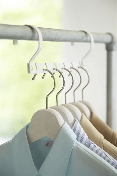 20 Closet Hangers To Save Space