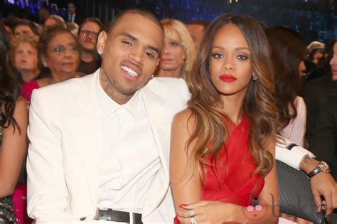 Rihanna Y Chris Brown En La Entrega De Los Grammy 2013 Ceremonia Y Premiados De Los Grammy