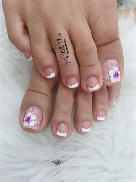 Pin By Andrea Ramírez On Chân đơn Giản Hoạ Tiết Pedicure Designs