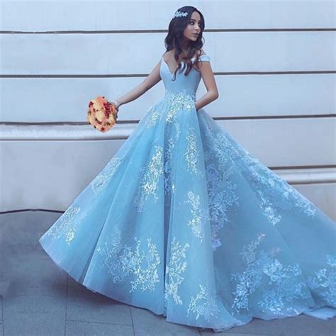 Light Blue Ball Gowns Prom Dresses 2018 Lace Appliques
