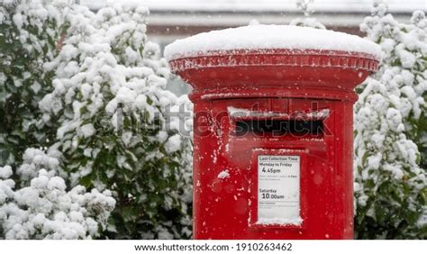 10961 Post Box Winter Images Stock Photos And Vectors Shutterstock