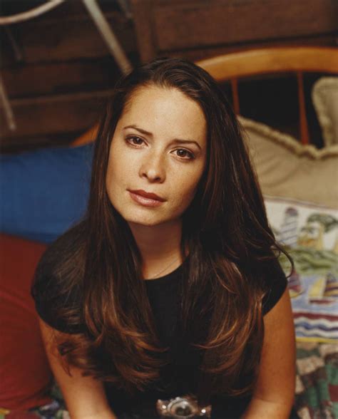 Photo Of Holly Marie Combs For Fans Of Holly Marie Combs Piper Charmed Charmed Sisters Serie