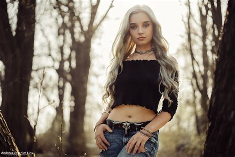 Wallpaper Model Looking At Viewer Blonde Long Hair Pierced Septum Necklace Black Tops