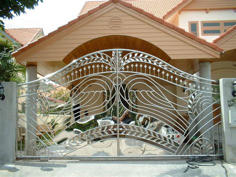 Small Beautiful Bungalow House Design Ideas Front Gate Design Of Bungalow