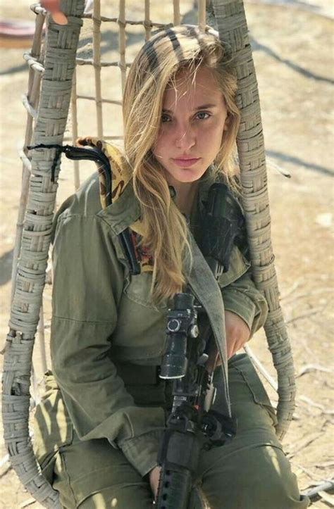 Beautiful Women In Israel Defense Forces Idf Army Girls Israel Military Women Israeli