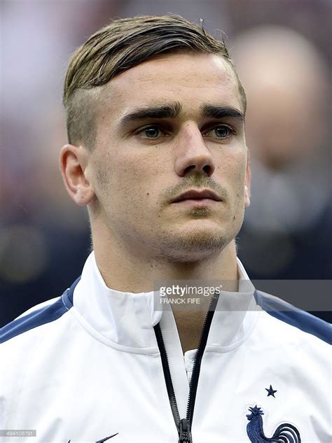 This is the national team page of fc barcelona player antoine griezmann. Pin auf Griezmann