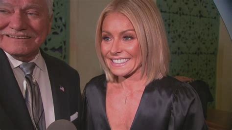 Kelly Ripa Inducted Into New Jersey Hall Of Fame