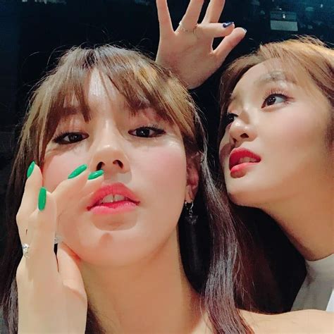 10 Potret Akrab Miyeon And Minnie Duo Vokal Utama Anggun Dari Gi Dle