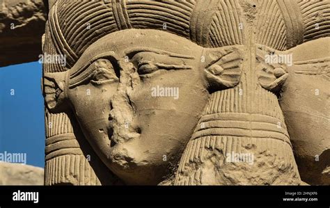 Dendera Templo O Templo De Hathor Egipto Dendera Denderah Es Una