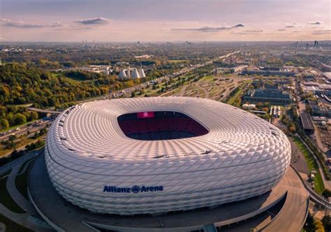 Allianz Arena Tour Bayern Munich Stadium Ceetiz